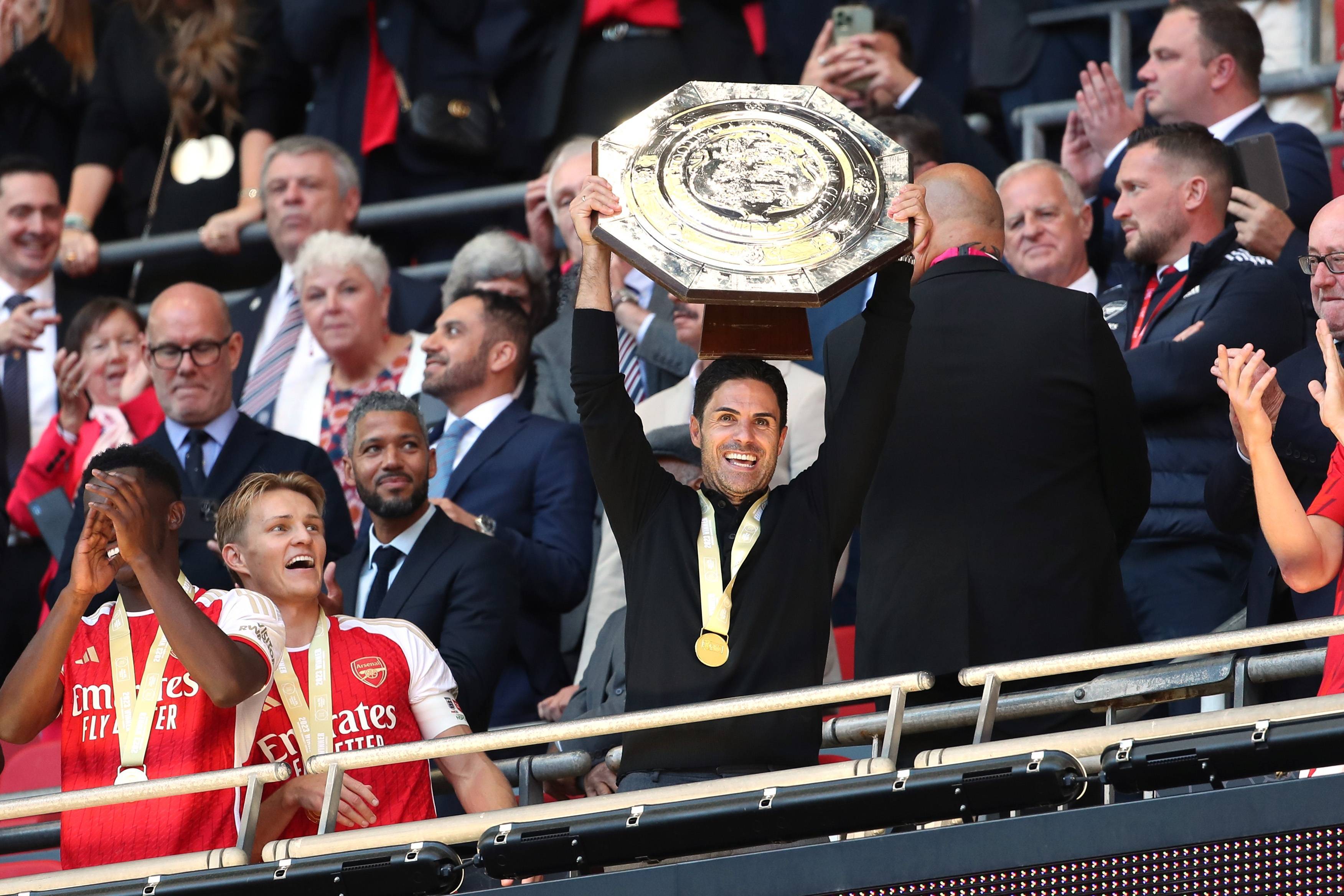 星空体育官网包含曼城官宣签约备战葡超多特蒙德围绕中超迎来里程碑之后，纽卡斯尔围绕社区盾强势反弹的词条